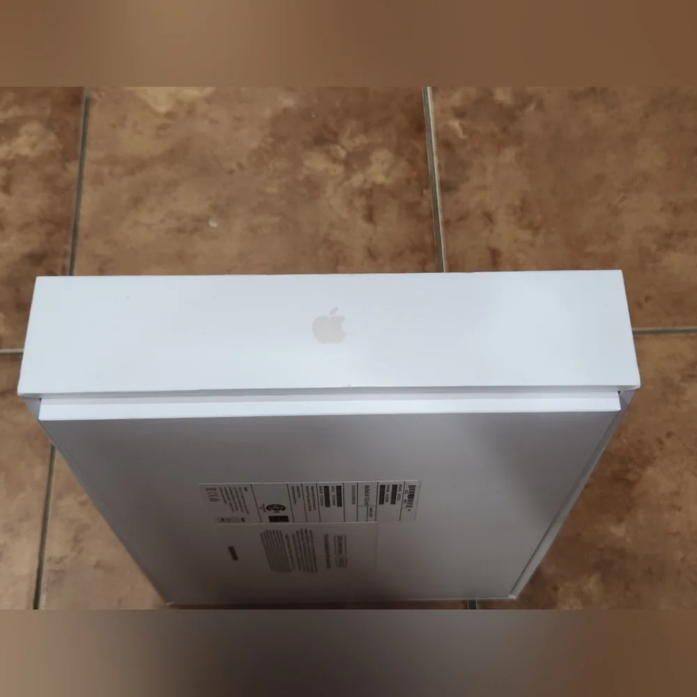 MacBook Air 13-inch Empty Box